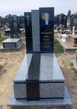 Памятник одинарний гранітний №23