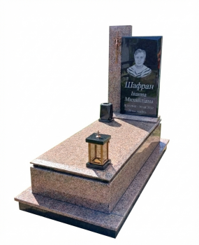 Памятник одинарний гранітний №9